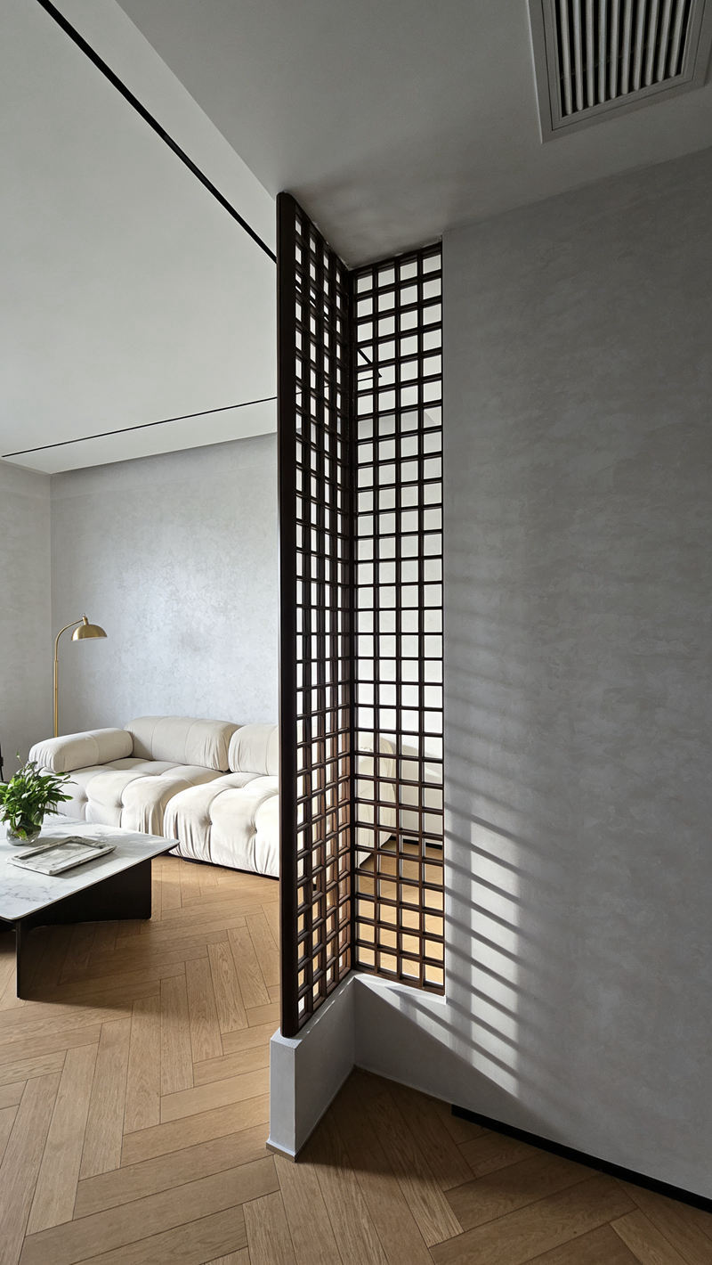 轉(zhuǎn)角屏風(fēng)